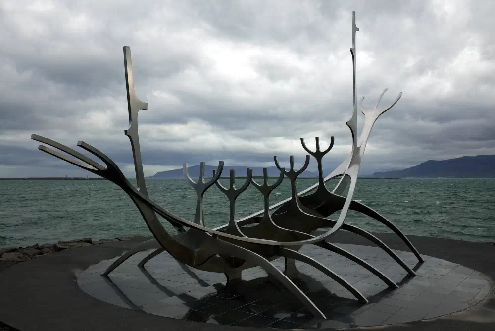 viking sculpture iceland