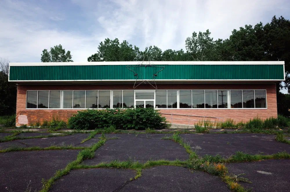 star abandoned diner